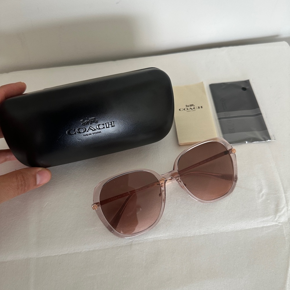 Coach Sunglasses HC8403D CR636 0HC8403D - Picture 11 of 11